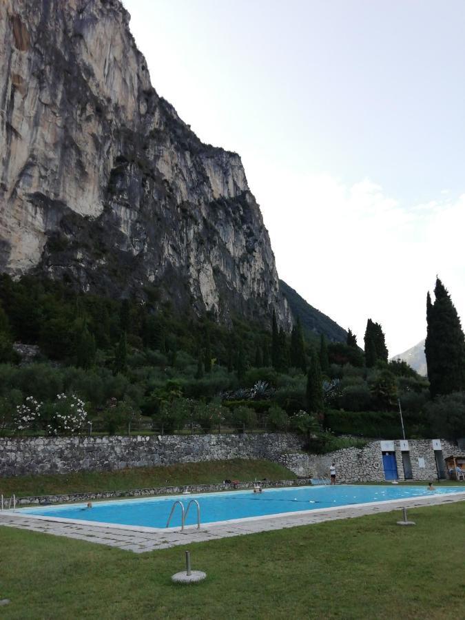 Lake & Castle View Apartment Riva del Garda Exteriér fotografie